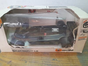 BURAGO 1/14 LOTUS JPS CON BOX - Foto 1 di 3