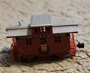 Bachman Bobber Caboose 2 cm lang rot - Bild 1 von 7