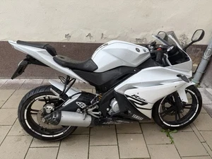 Yamaha Yzf R125 - Bild 1 von 5