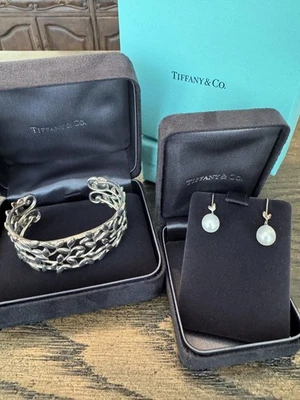 Tiffany & Co Paloma Picasso Brazalete Hoja de Olivo y Pendientes Colgantes Hoja de Olivo a Juego Foto 1 de 4