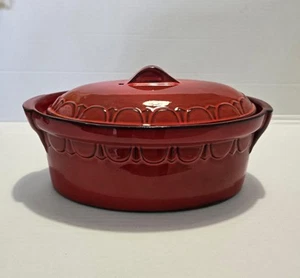 Vintage Oval Brown Red Casserole Lidded Dish Small Mid Century Kitsch Retro CW - Picture 1 of 8