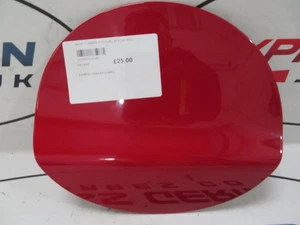 BMW 1 SERIES 2013 KARMESIN ROT RED FUEL CAP COVER DOOR - Picture 1 of 5