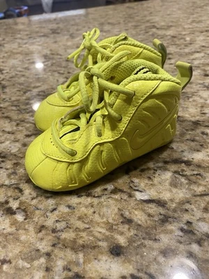 Nike Lil Posite Pro Soft Bottom Crib Shoes ‘Volt/Black’ 643145 700 - Size 4C - Image 1 of 4