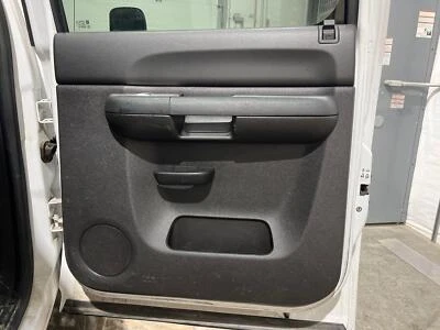 2010 - 2014 GMC Sierra 2500HD Passenger RH Right Black-19C Rear Door Trim Panel - Imagem 1 de 4