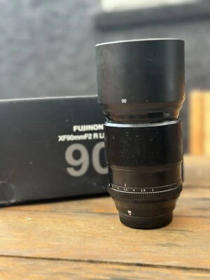 Fujifilm XF 90mm F/2 R LM WR con caja Foto 1 de 3