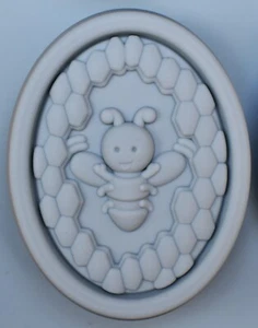 1Honeycomb BEE Soap Silicone Mold for Cold Pressed Soap Homemade Oval Bath Bomb - Picture 1 of 6