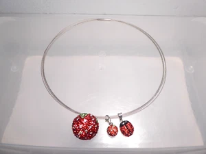 925 Silber Anhänger rot Glitzerstrass Erdbeeren Marienkäfer Edelstahlhalsreifen - Bild 1 von 17