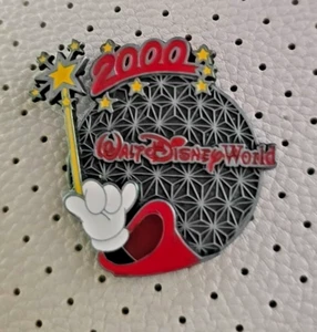 Disney Pin Walt Disney World 2000 Celebration EPCOT Spaceship Earth Mickey Hand - Picture 1 of 2