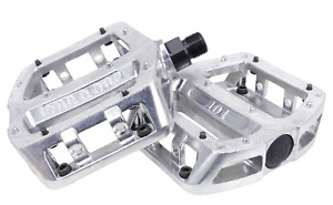 S&M Bikes 101 aluminum pedals - 9/16" spindle (for 3 piece cranks) SILVER