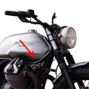 Staffa BAAK riposizionamento frecce anteriori acciaio nero MOTO GUZZI V7 III - Foto 1 di 3