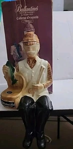 Jarra de licor de whisky escocés Ballantine's vintage "The Seated Fisherman"... - Imagen 1 de 19