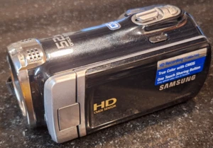 Mint Samsung HMX-F90 Camcorder Handycam 52x Optical Zoom Case 32gbSDcard Working - Picture 1 of 8