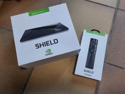 Controller NVIDIA Shield Android TV 2015 + telecomando confezione originale - Immagine 1 di 4