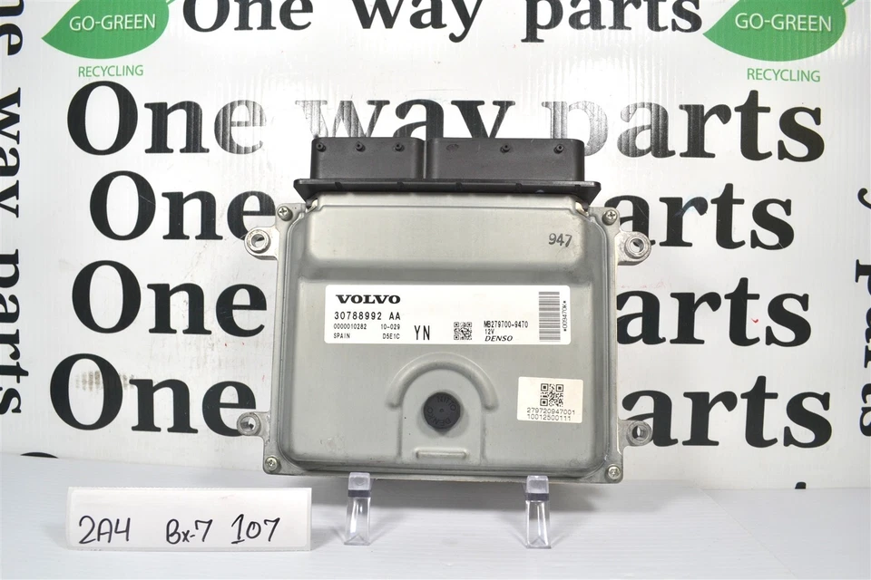 Unidad informática motor Volvo XC70 2008-2010 30788992AA módulo ECU 2C4 107 B7  Foto 1 de 4