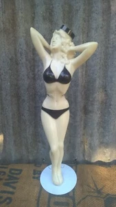 Vintage 1957 Jayne Mansfield Poynter Products Hot Water Bottle With Stand 22” - Bild 1 von 13