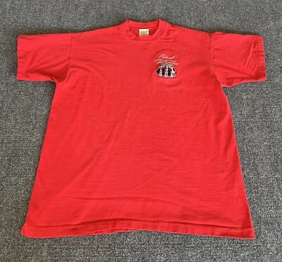 Camiseta Colonial Williamsburg De Colección Roja “Fife And Drum” Puntada Única XL  Foto 1 de 4