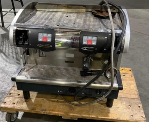 Faema Due D92 Espresso Machine - Picture 1 of 4