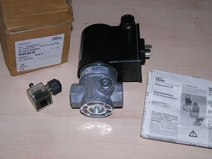 New - Kromschröder 85265010 Gas solenoid valve VG 15/12R18NT31 open original box - Imagen 1 de 9