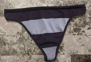 NWOT BODY BY VICTORIA'S SECRET L BLUE STRIPE SEAMLESS VINTAGE RARE THONG PANTIES - Picture 1 of 4