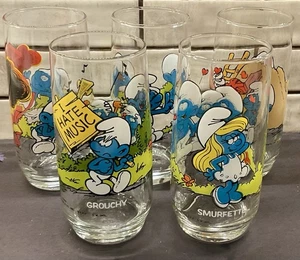 1983 Vintage Smurf Character Drinking Glasses Set of 5 - Picture 1 of 8