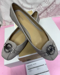 NEW-Michael Kors-Women-Mink Embossed leather Moccasin-Sz-10M. China. - Picture 1 of 14