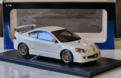 AUTOart 1 18 Honda Integra Tipo R Mugen  Foto 1 de 4