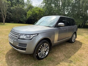 2014 Land Rover Range Rover 4.4 SDV8 Vogue 4dr Auto ESTATE Diesel Automatic - Picture 1 of 13