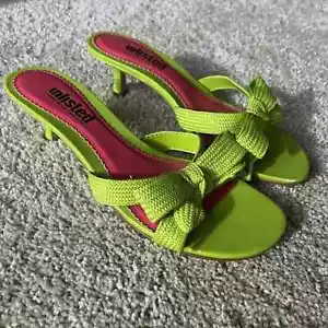 Sandalia verde Kenneth Cole sin listar, talla 8, EU 39 - Imagen 1 de 11