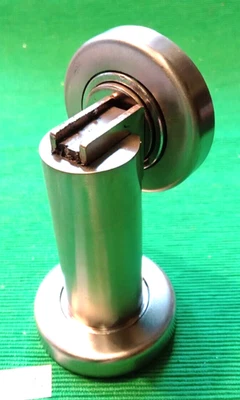 #384-  BASI - Magnet-Türfeststeller - Edelstahl - Wand- oder Bodenmontage - Bild 1 von 4