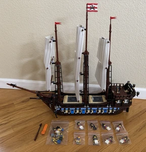 LEGO Imperial Flagship 10210, USED 98% Complete w/ Extra Figs NO MANUALS, NO BOX - Picture 1 of 16