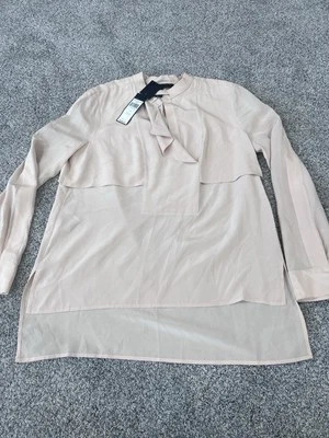 ¡NUEVO CON ETIQUETAS! Top fluido BCBG Maxazria rosa desnudo 100 % seda Sabina para mujer talla M $248 Foto 1 de 4