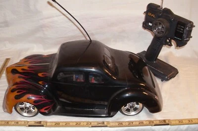 HPI 1940 FORD COUPE FLAMING LOW RIDER STREET CAR ELEKTROMODELL RC - Bild 1 von 4