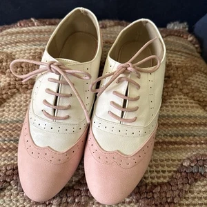 Ollio Damen rosa weiß Oxford-Schuhe Budapester zweifarbig Schnürschuhe Größe 7 50’s - Bild 1 von 8