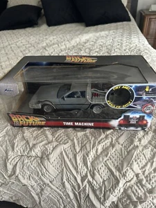 Jada Back To The Future Part 1 TIME MACHINE Die-Cast Car - Light Up Effects 1:24 - Picture 1 of 7
