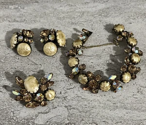 Juego de pendientes vintage Regency AB adorno de estrás broche con clip - Imagen 1 de 9