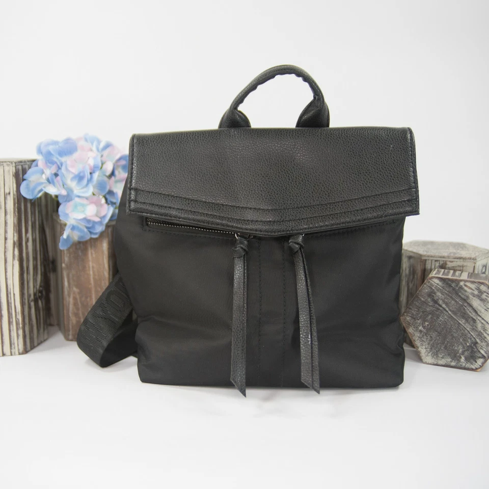 Bolso de Hombro Botkier Nylon Cuero Pequeño Negro Usado en Excelente Condición Foto 1 de 4