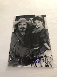 Tom Selleck HANDSIGNIERTES 4x6 s/w Foto mit COA Quigley Down Under SEHR SELTENES FOTO - Bild 1 von 3