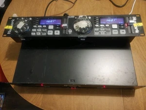 Numark CDN 35 Professional Dual CD Player DJ Mixer - Picture 1 of 5
