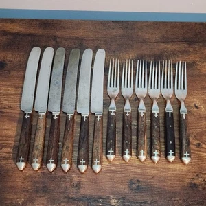 Antiche posate Landers Frary & Clark Aetna Works 6 coltelli 6 forchette manico legno - Foto 1 di 15
