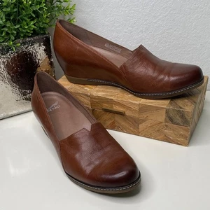 Dansko Liliana Concealed Wedge Slip-on Teak Burnished Nubuck Leather Size 42 EU - Picture 1 of 11