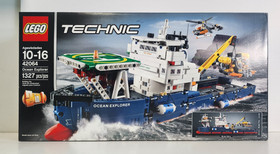 LEGO TECHNIC 42064: Ocean Explorer, New & Factory Sealed - RETIRED