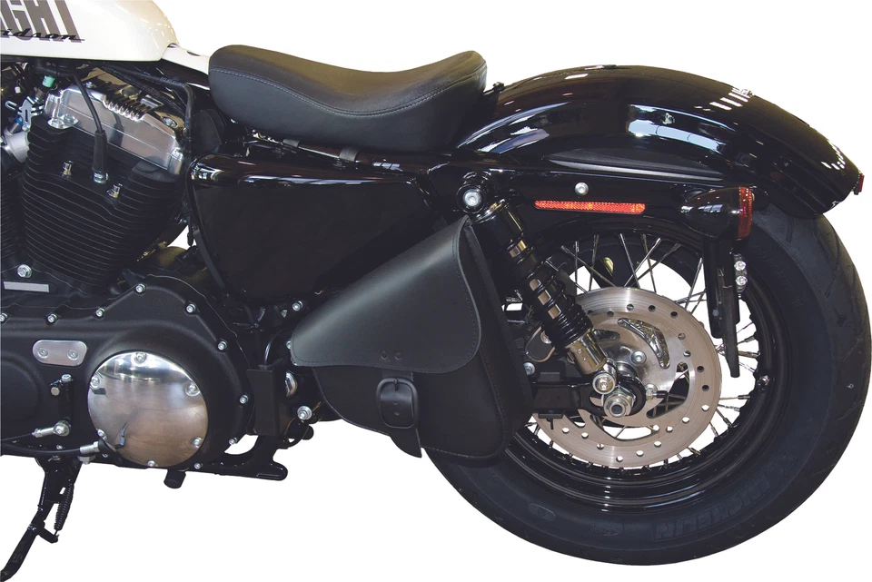 WILLIE & MAX - 59906-00 - BOLSO BASCULANTE DE CUERO NEGRO CON HEBILLA NEGRA MATE Foto 1 de 1