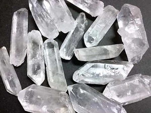 Clear Quartz Crystal Points (5 Kilos)(11 Lbs) Wholesale Bulk Lot Natural Brazil - Picture 1 of 4