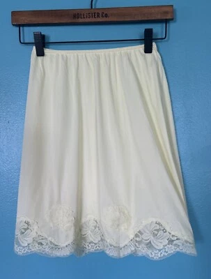 1960s SEARS Yellow Lace Trim Short Slip waist 27-29” Med Second Skin Non Cling - Image 1 of 4