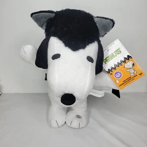 Peanuts Snoopy im Fledermaus Kostüm hüpfend Halloween Plüsch singend Seitenstepper Neu mit Etikett - Bild 1 von 10
