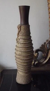 Africa antica bottiglia legno Padouk, corda, rafia vetro Arte etnica africana - Imagen 1 de 2