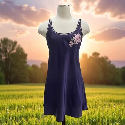 Vestido Morgan Taylor Íntimo Púrpura Satinado Sin Mangas Floral Bordado Y2K Pequeño Foto 1 de 4