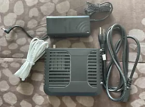 Cisco DPC3008 (Comcast, TWC, Cox Version) DOCSIS 3.0 Cable Modem - Picture 1 of 3