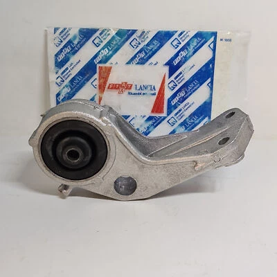 SUPPORTO SOSPENSIONE MOTORE ANTERIORE FIAT 128 ORIGINALE 44191738 - Imagen 1 de 4