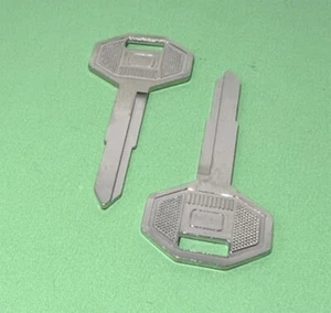 2x Key Blank For Mitsubishi Cordia Fuso Mirage Montero Pickup Starion Pickup - Picture 1 of 1